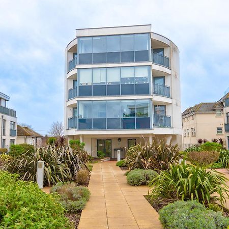 The Regency Suite - Modern 2-Bed 1-Bath Apartment Chertsey Exteriér fotografie